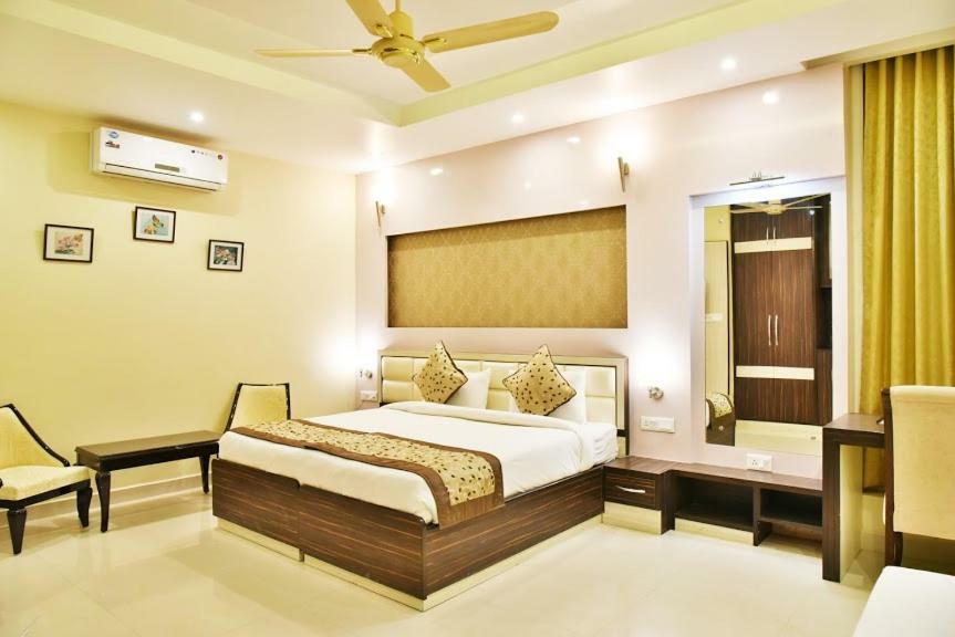 Citrus Classic Mcleodganj Dharamshala Exterior photo